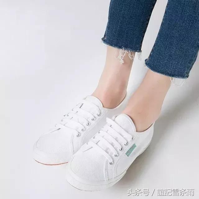 帆布小白鞋,光脚穿都舒服