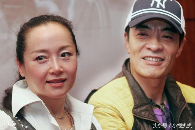 62岁的廖京生,妻子原来是她,四大名著全演过,琼瑶说她