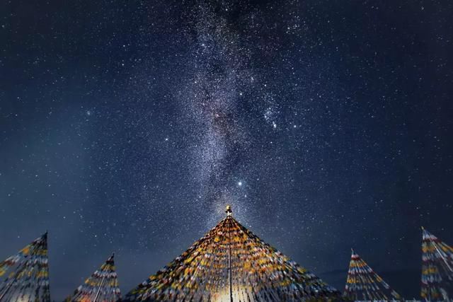 抖音星空宇宙视频怎么制作?抖音宇宙视频在哪