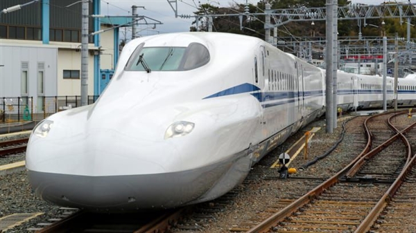日本新干线新子弹头列车n700s发布:最高时速300公里