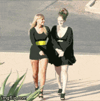 最新一期内涵爆笑动图 妹子这样撒娇,真是受不了!