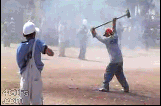 爆笑gif:我觉得我没得救了,你们快去救别人吧