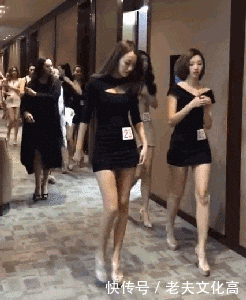 搞笑gif: 这么多美女, 你喜欢那个款?