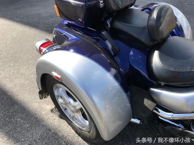 铃木 林荫大道 vl1500 后三轮摩托车