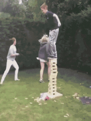 自我伤害的绝佳方式,蛋碎了的节奏!