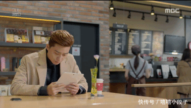 爆笑gif:狗急跳墙不是骗人的,是真实存在的