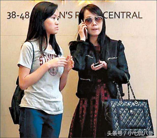 吕丽君女儿刘秀盈近照 亭亭玉立 大刘送3亿钻戒难买一声爸爸
