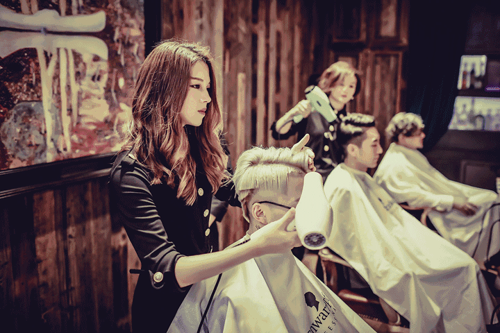 壁纸 剧照 视频截图 720_480 gif 动态图 动图