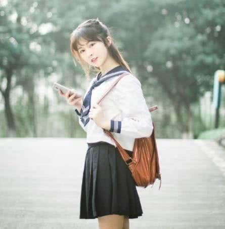 专属12星座的校服,你对你的星座校服还满意吗?