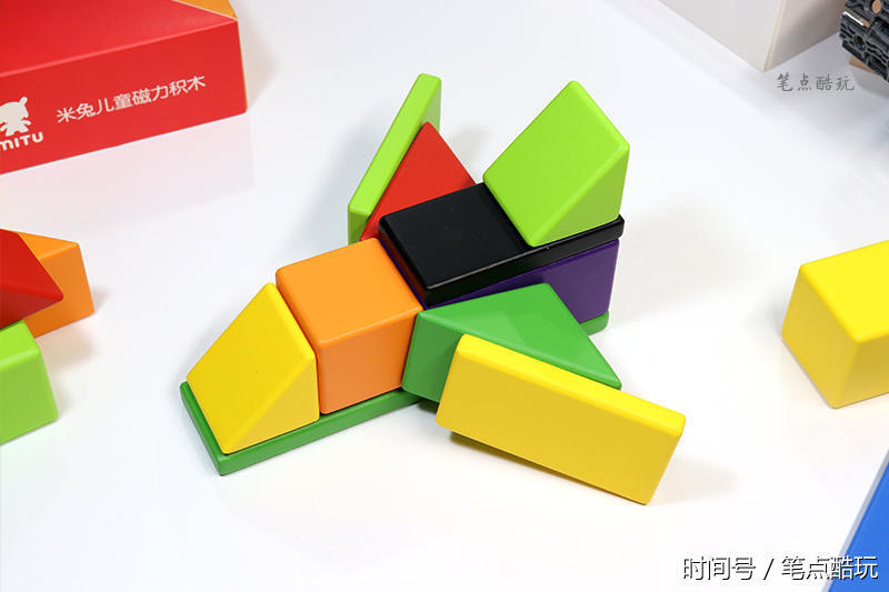 小米最新积木体验玩具,米兔玩具磁力儿童上手启蒙澄海融凯磁力图片