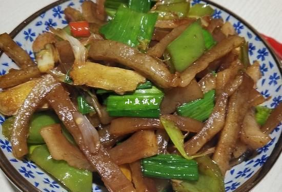 梦见到买鱼,捞获小鱼的喜悦与饮食禁忌的反思 梦见到买鱼,捞获小鱼的喜悦与饮食禁忌的反思