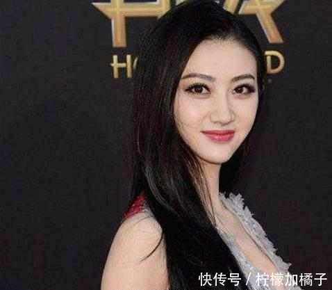 景甜父亲景勇资料被扒,家庭背景强大王思聪都不敢惹!