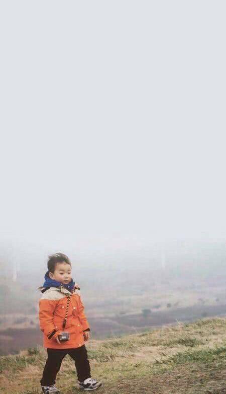 表情包宋民国微博照片大变样?沧桑得不像小孩,网友评论笑死图片