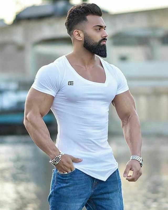 怎样更好的完成胸部锻炼,三个动作,胸肌状态由你掌控