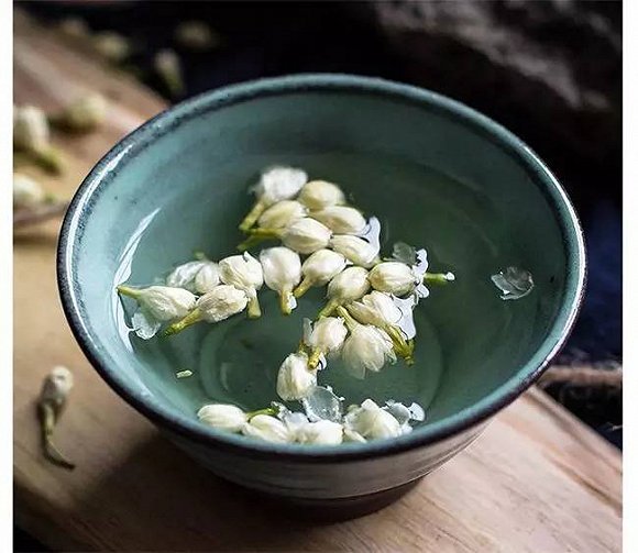 适合女生喝的茶Top7卡通女生唯美背影图片头像图片