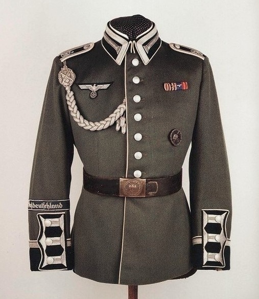 二战时期纳粹德国的军装被公认为世界上最帅,堪称经典