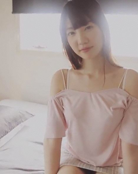 最新一期内涵爆笑动图 美女缺开车的不,老司机帮你!