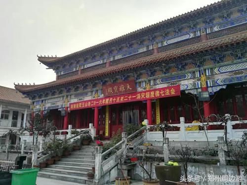 据《南阳府志》载:玉山寺始建于汉献帝初年(公元189年,晚于洛阳白马