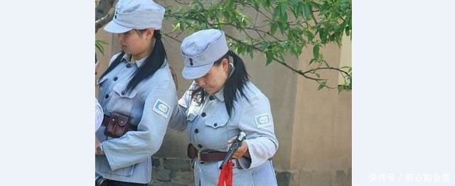 轻松作文作文时早恋,被高中发现叫来家乡,我刚写作文的老师高中开头600字一刻家长图片