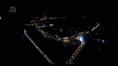 万丈光芒的凤凰塔,流光溢彩的树体亮化,璀璨生辉的根宫佛国等一系列