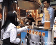 搞笑gif: 道高一尺, 魔高一丈, 到底是表情好看, 还是