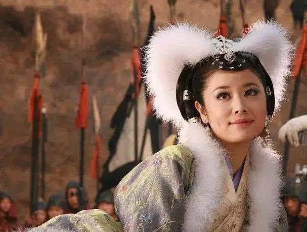 最美苏妲己,幼时因家贫险被卖,今为漂亮拒绝生孩子