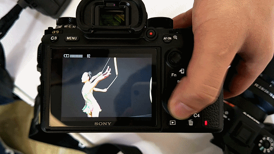 《联e会》:全画幅微单值不值得买?-北京时间