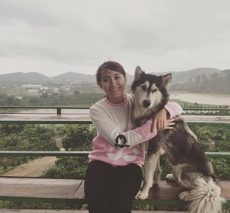 女生收获后带上哈士奇去远行,期待路上失恋一的女孩为什么可爱图片