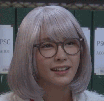 爆笑gif:这应该是警花吧!颜值真的太高了