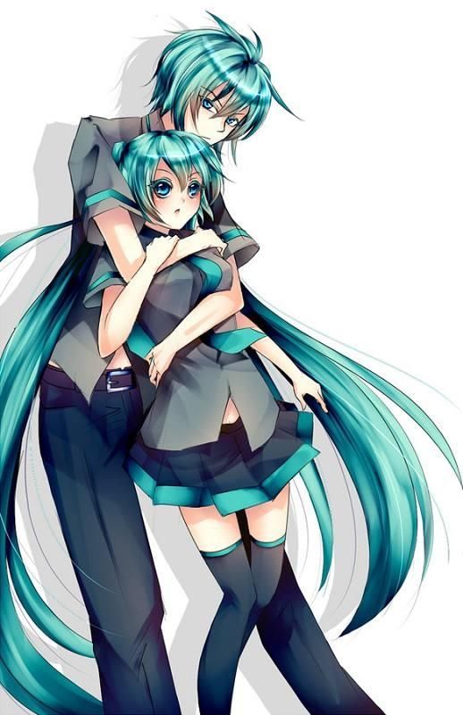 他的名字叫初音默言,是初音未来的亚种!