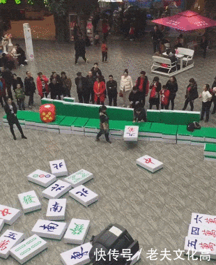 搞笑gif: 道高一尺, 魔高一丈, 到底是表情好看, 还是