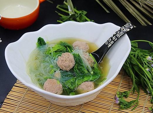 菠菜粉条汤的做法大全家常 t01f1dee402793135a6.jpg?size=521x387
