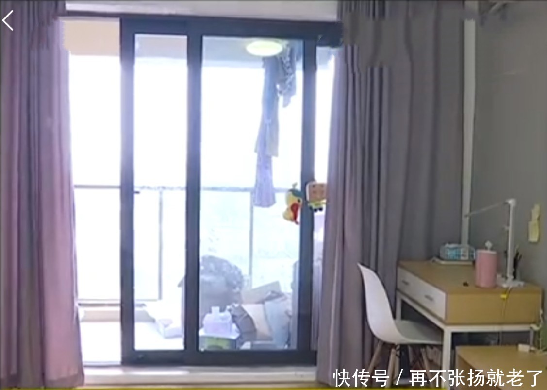 年轻还是合租房全部是宿舍,姑娘:我男生女生,洗姑娘主演韩国单身图片