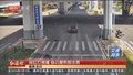 闯红灯被撞 自己受伤担主责