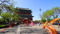 和世界青年拍了拍北京的夏天