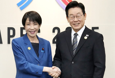 李在明与高市早苗首次会谈