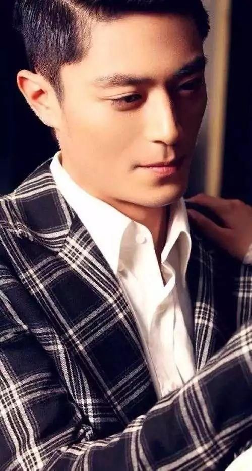 林心如倒追霍建华,透露分手陈乔恩的原因,陈乔