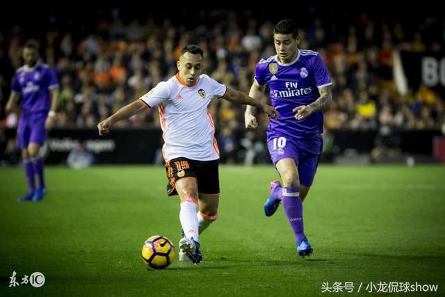 就在今天,西甲四强国王杯两队晋级,巴萨主场翻