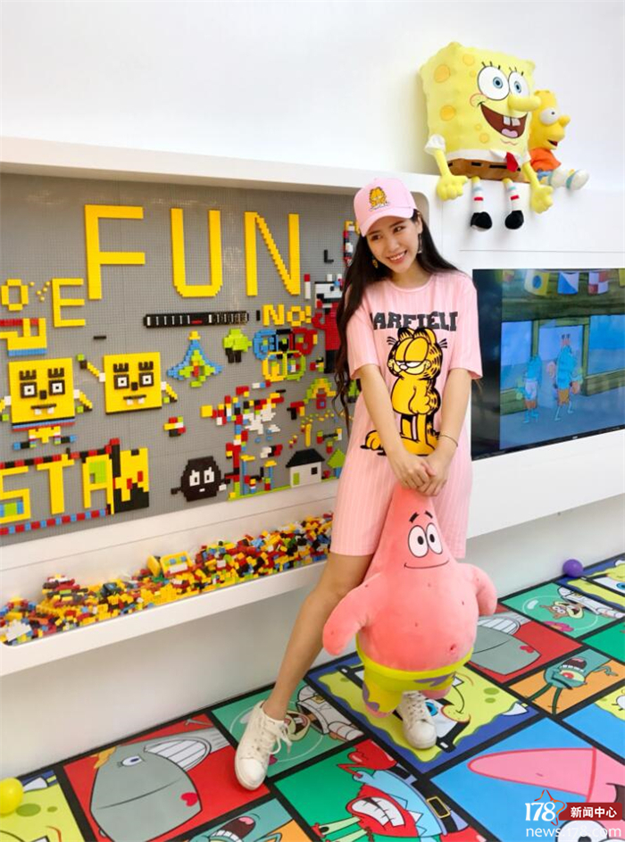 而现在,子瑗即将出现在今年的Chinajoy担任多益展台的Showgirl,如此优质的妹子小伙伴千万不要错过哦!