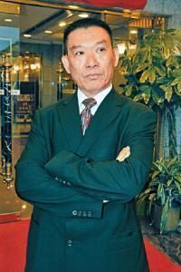 何鸿燊街市伟崩牙驹老鬼赖,张子强斗得那么凶