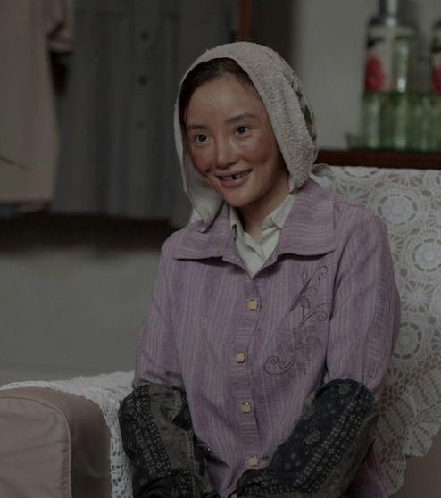 明星最不想看到的照片,杨幂发际线惊人,吉克隽