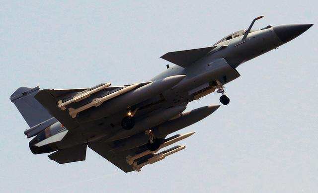 中国空军为什么花上千亿拼命生产新一代歼10