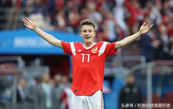 法国新星姆巴佩身价近3亿欧,凯恩身价达1.5亿