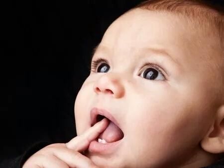 宝宝练牙时间表|科学喂养促进咀嚼发育