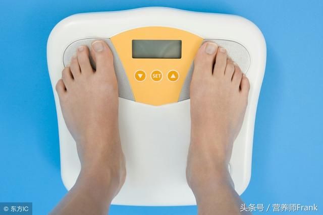 为什么早晚称体重会不一样?减肥到底怎么做,才