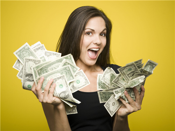 把钱放进余额宝里面安全吗?大家一般放多少在