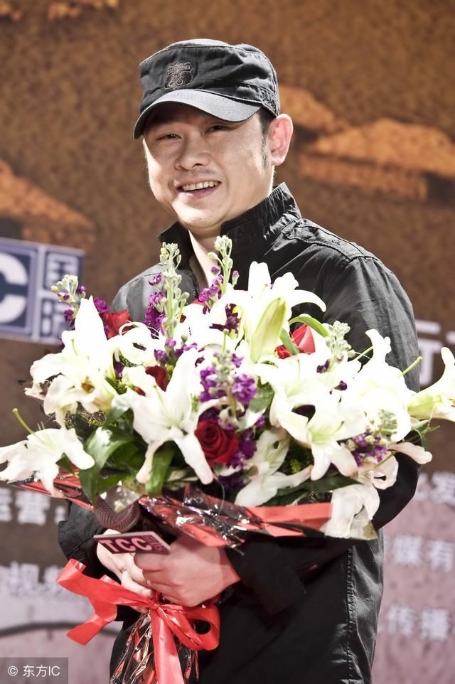 2018刀郎拒绝上春晚,记者采访他时,他的回复让