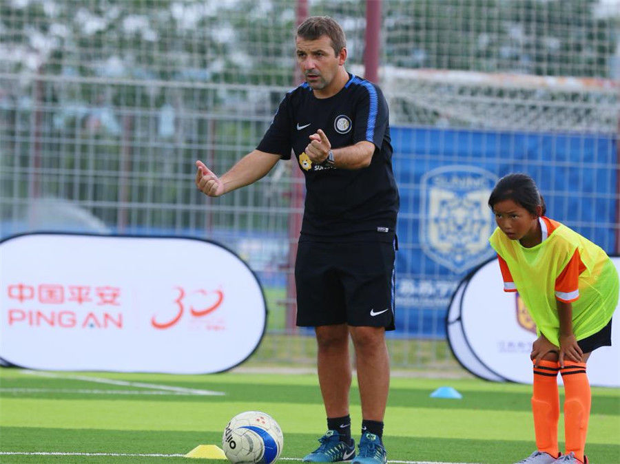 平安足球暑期训练营启动 中国平安+足球公益