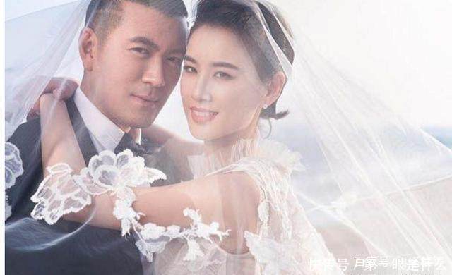 扬子前妻背景大到不像话,颜值更是碾压黄圣依