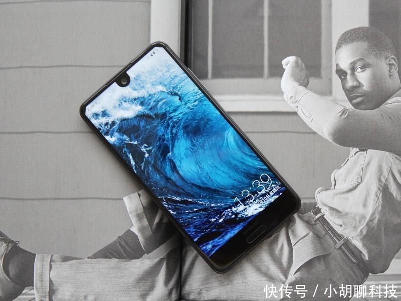 努比亚Z18引领下半年主流,多款水滴屏新机现